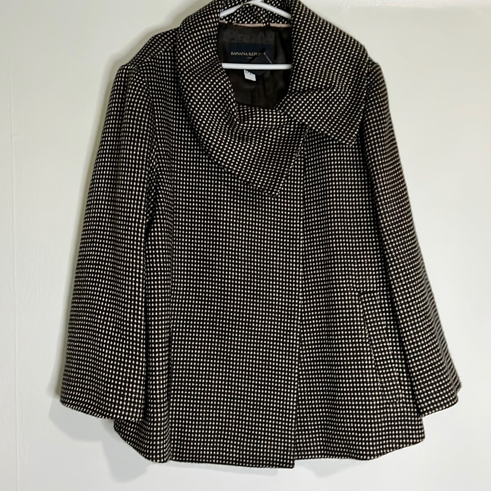 Banana republic size 2 quarter length sleeve jacket